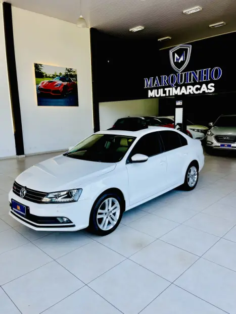 VOLKSWAGEN Jetta 2.0 4P TSI HIGHLINE 211 CV AUTOMTICO, Foto 3