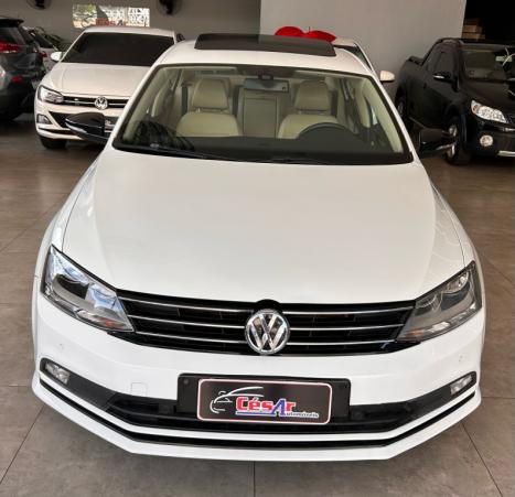 VOLKSWAGEN Jetta 2.0 4P FLEX CONFORTLINE TIPTRONIC AUTOMTICO, Foto 3