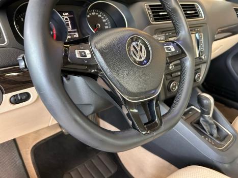 VOLKSWAGEN Jetta 2.0 4P FLEX CONFORTLINE TIPTRONIC AUTOMTICO, Foto 4