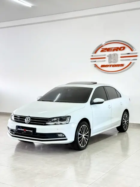 VOLKSWAGEN Jetta 2.0 4P TSI HIGHLINE 211 CV AUTOMTICO, Foto 2