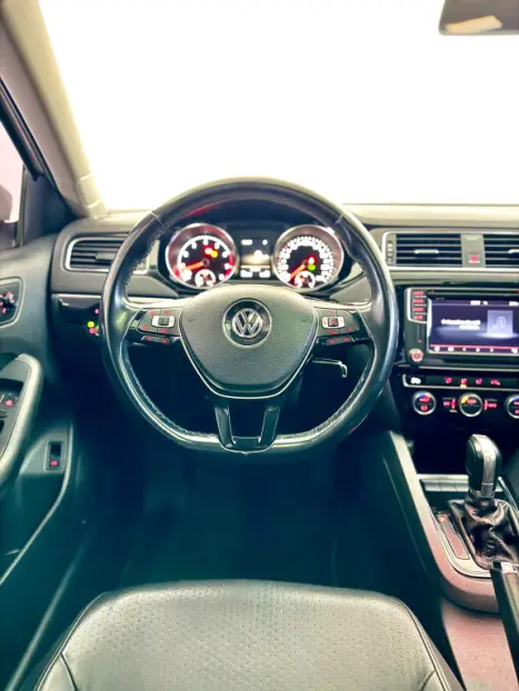 VOLKSWAGEN Jetta 2.0 4P TSI HIGHLINE 211 CV AUTOMTICO, Foto 12