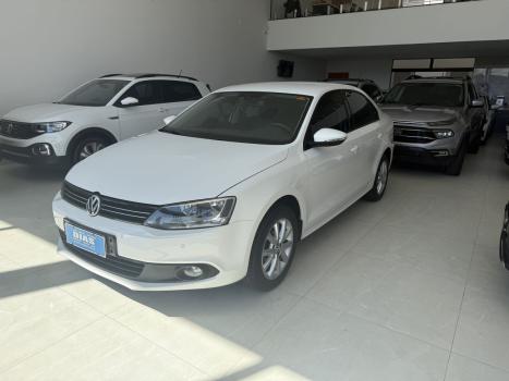 VOLKSWAGEN Jetta 2.0 4P CONFORTLINE TIPTRONIC AUTOMTICO, Foto 2