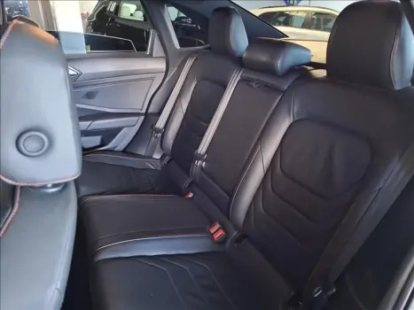 VOLKSWAGEN Jetta 2.0 4P 350 TSI GLI AUTOMTICO DSG, Foto 8