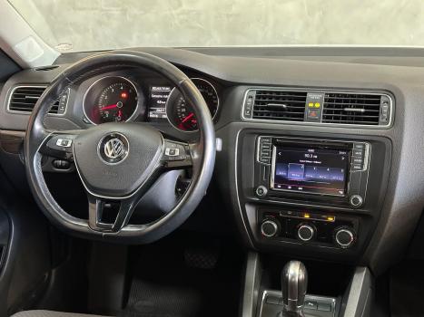 VOLKSWAGEN Jetta 2.0 4P FLEX CONFORTLINE TIPTRONIC AUTOMTICO, Foto 7