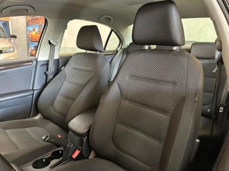 VOLKSWAGEN Jetta 2.0 4P FLEX CONFORTLINE TIPTRONIC AUTOMTICO, Foto 10