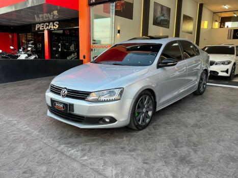 VOLKSWAGEN Jetta 2.0 4P FLEX CONFORTLINE TIPTRONIC AUTOMTICO, Foto 3