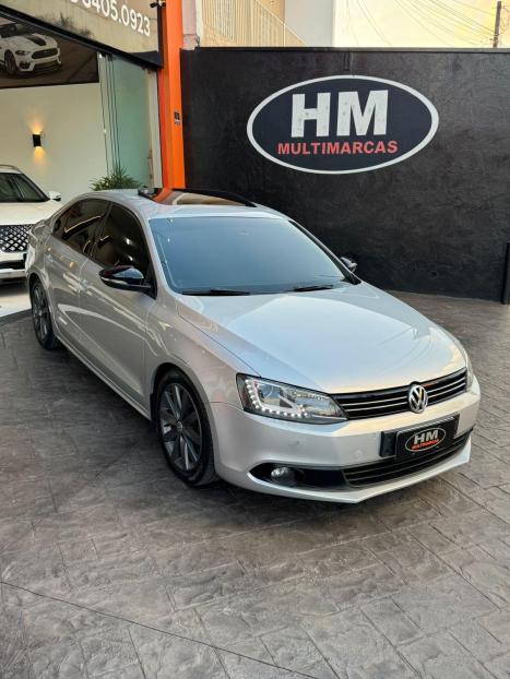 VOLKSWAGEN Jetta 2.0 4P FLEX CONFORTLINE TIPTRONIC AUTOMTICO, Foto 4