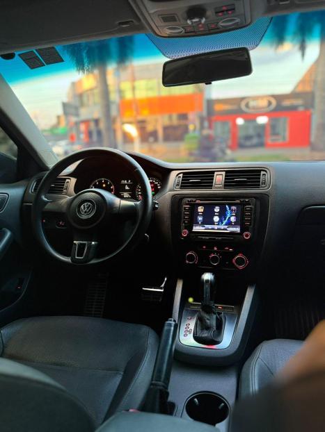 VOLKSWAGEN Jetta 2.0 4P FLEX CONFORTLINE TIPTRONIC AUTOMTICO, Foto 8