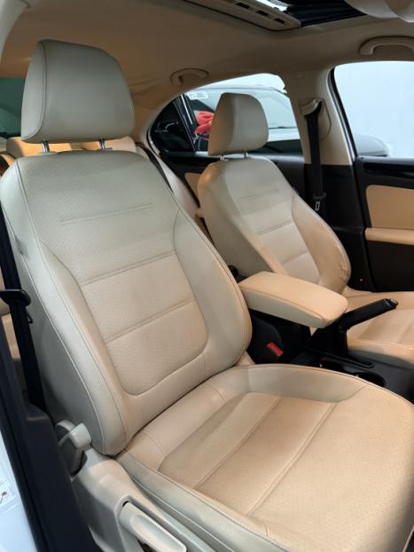 VOLKSWAGEN Jetta 2.0 4P FLEX CONFORTLINE TIPTRONIC AUTOMTICO, Foto 10