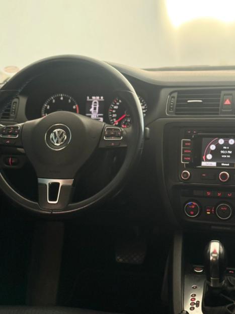 VOLKSWAGEN Jetta 2.0 4P CONFORTLINE FLEX, Foto 10