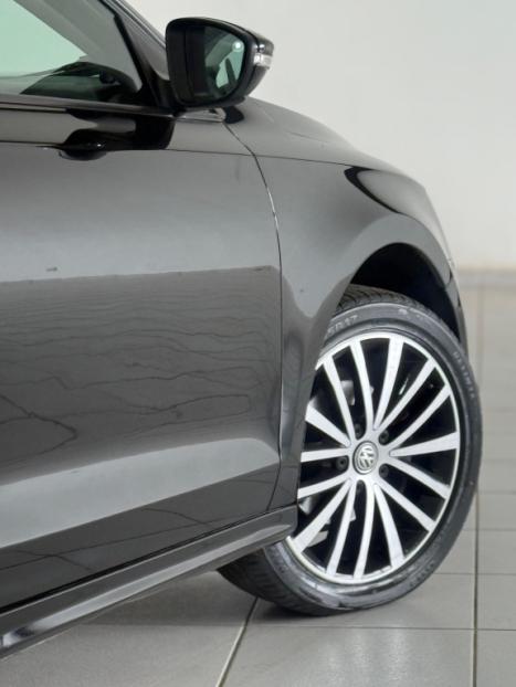 VOLKSWAGEN Jetta 2.0 4P CONFORTLINE FLEX, Foto 4