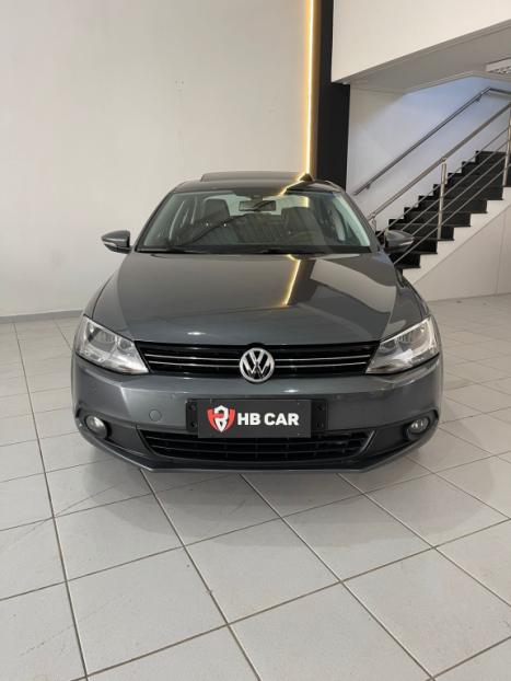 VOLKSWAGEN Jetta 2.0 4P CONFORTLINE TIPTRONIC AUTOMTICO, Foto 3