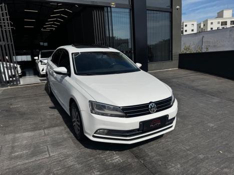 VOLKSWAGEN Jetta 2.0 4P FLEX CONFORTLINE TIPTRONIC AUTOMTICO, Foto 3
