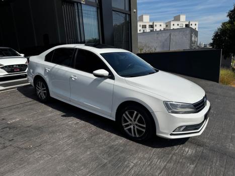 VOLKSWAGEN Jetta 2.0 4P FLEX CONFORTLINE TIPTRONIC AUTOMTICO, Foto 6