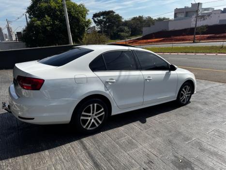 VOLKSWAGEN Jetta 2.0 4P FLEX CONFORTLINE TIPTRONIC AUTOMTICO, Foto 7