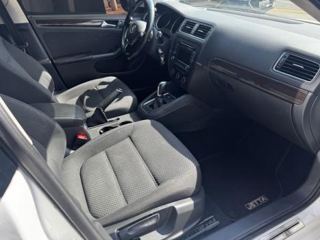VOLKSWAGEN Jetta 2.0 4P FLEX CONFORTLINE TIPTRONIC AUTOMTICO, Foto 11