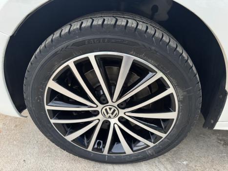 VOLKSWAGEN Jetta 2.0 4P TSI HIGHLINE 200 CV AUTOMTICO, Foto 16