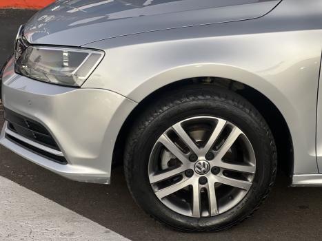 VOLKSWAGEN Jetta 2.0 4P CONFORTLINE TIPTRONIC AUTOMTICO, Foto 11