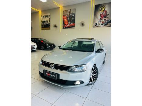 VOLKSWAGEN Jetta 2.0 4P FLEX CONFORTLINE TIPTRONIC AUTOMTICO, Foto 4