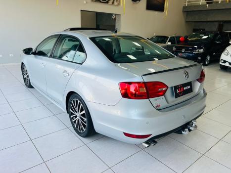 VOLKSWAGEN Jetta 2.0 4P FLEX CONFORTLINE TIPTRONIC AUTOMTICO, Foto 8