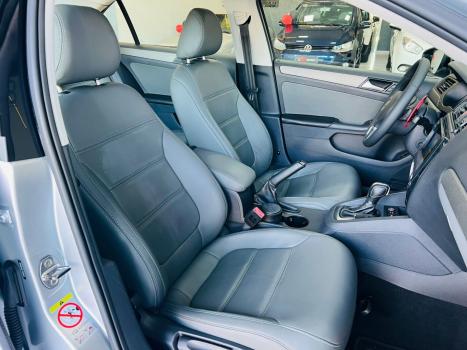VOLKSWAGEN Jetta 2.0 4P FLEX CONFORTLINE TIPTRONIC AUTOMTICO, Foto 21