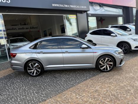 VOLKSWAGEN Jetta 2.0 4P 350 TSI GLI AUTOMTICO DSG, Foto 4