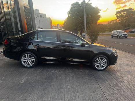 VOLKSWAGEN Jetta 2.0 4P TSI HIGHLINE 211 CV AUTOMTICO, Foto 13