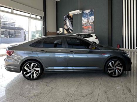VOLKSWAGEN Jetta 2.0 4P 350 TSI GLI AUTOMTICO DSG, Foto 4