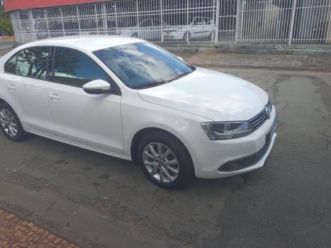 VOLKSWAGEN Jetta 2.0 4P CONFORTLINE TIPTRONIC AUTOMTICO, Foto 7