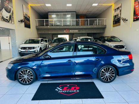 VOLKSWAGEN Jetta 2.0 4P FLEX CONFORTLINE TIPTRONIC AUTOMTICO, Foto 6