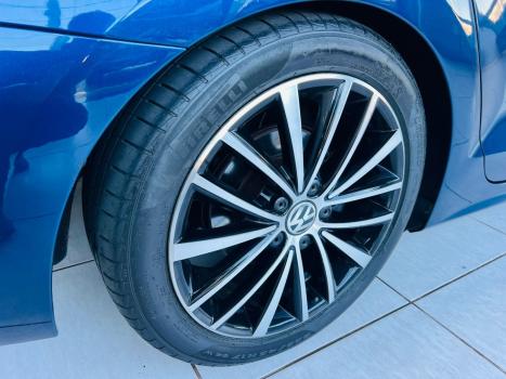 VOLKSWAGEN Jetta 2.0 4P FLEX CONFORTLINE TIPTRONIC AUTOMTICO, Foto 24