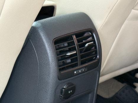 VOLKSWAGEN Jetta 2.0 4P CONFORTLINE TIPTRONIC AUTOMTICO, Foto 3