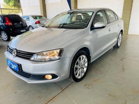 VOLKSWAGEN Jetta 2.0 4P FLEX CONFORTLINE TIPTRONIC AUTOMTICO, Foto 3