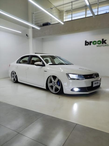 VOLKSWAGEN Jetta 2.0 4P TSI HIGHLINE 200 CV AUTOMTICO, Foto 2