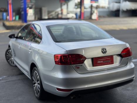VOLKSWAGEN Jetta 2.0 4P FLEX CONFORTLINE TIPTRONIC AUTOMTICO, Foto 4