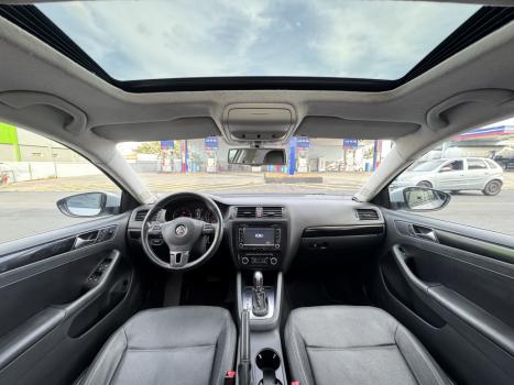 VOLKSWAGEN Jetta 2.0 4P FLEX CONFORTLINE TIPTRONIC AUTOMTICO, Foto 8