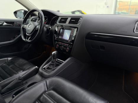 VOLKSWAGEN Jetta 2.0 4P TSI HIGHLINE 211 CV AUTOMTICO, Foto 16