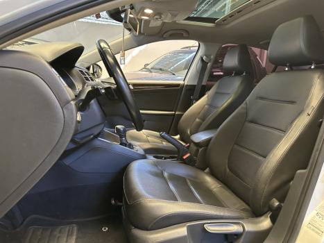 VOLKSWAGEN Jetta 2.0 4P FLEX CONFORTLINE TIPTRONIC AUTOMTICO, Foto 6