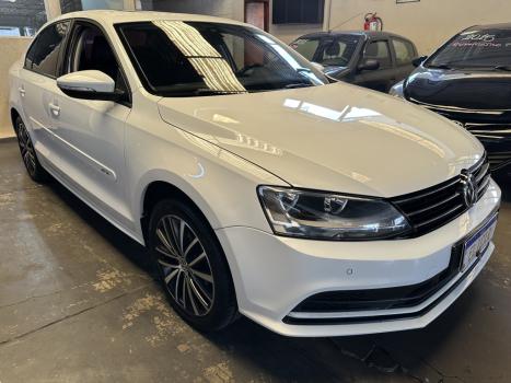 VOLKSWAGEN Jetta 2.0 4P FLEX CONFORTLINE TIPTRONIC AUTOMTICO, Foto 4