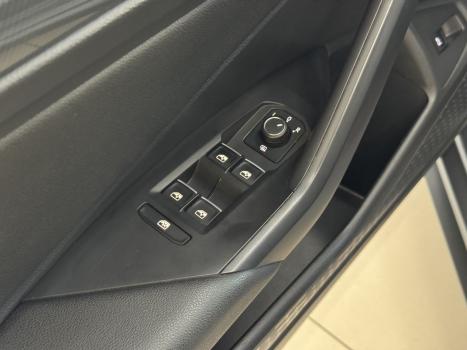VOLKSWAGEN Jetta 2.0 4P 350 TSI GLI AUTOMTICO DSG, Foto 12