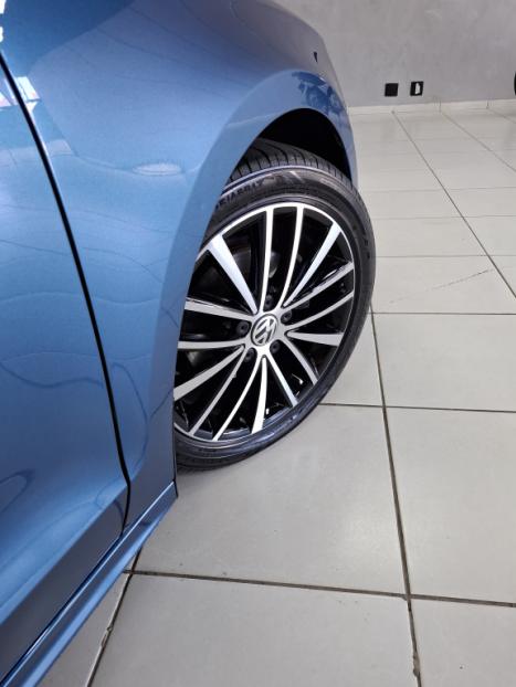 VOLKSWAGEN Jetta 2.0 4P CONFORTLINE FLEX, Foto 4
