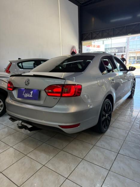 VOLKSWAGEN Jetta 2.0 4P CONFORTLINE FLEX, Foto 4