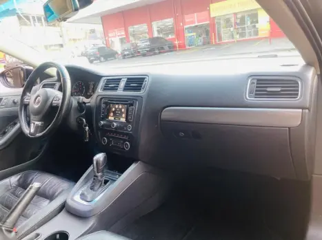 VOLKSWAGEN Jetta 2.0 4P TSI HIGHLINE 200 CV AUTOMTICO, Foto 14