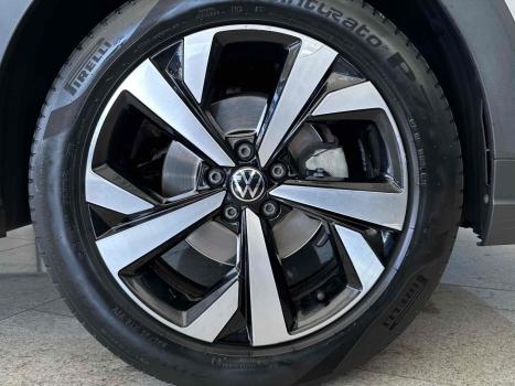 VOLKSWAGEN Nivus 1.0 4P FLEX 200 TSI HIGHLINE TURBO AUTOMTICO, Foto 9