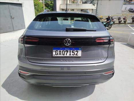 VOLKSWAGEN Nivus 1.0 4P FLEX 200 TSI COMFORTLINE TURBO AUTOMTICO, Foto 6