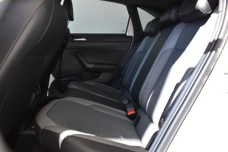 VOLKSWAGEN Nivus 1.0 4P FLEX 200 TSI HIGHLINE TURBO AUTOMTICO, Foto 10