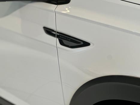 VOLKSWAGEN Nivus 1.0 4P FLEX 200 TSI HIGHLINE TURBO AUTOMTICO, Foto 5