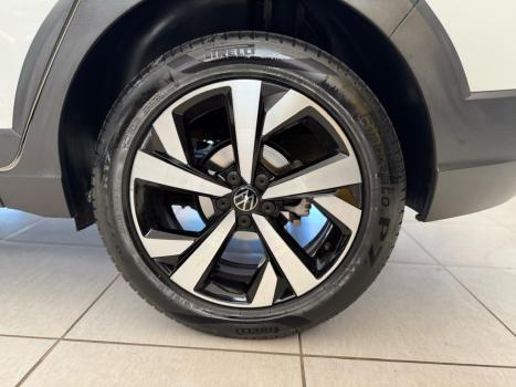 VOLKSWAGEN Nivus 1.0 4P FLEX 200 TSI HIGHLINE TURBO AUTOMTICO, Foto 16