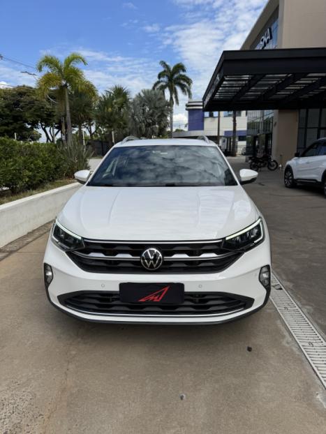 VOLKSWAGEN Nivus 1.0 4P FLEX 200 TSI HIGHLINE TURBO AUTOMTICO, Foto 2