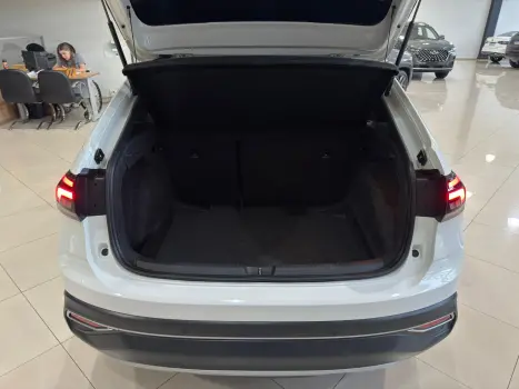 VOLKSWAGEN Nivus 1.0 4P FLEX 200 TSI HIGHLINE TURBO AUTOMTICO, Foto 16